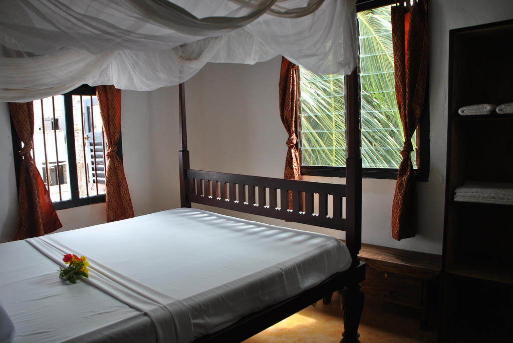 Bed and Breakfast Shella White House Ламу Экстерьер фото